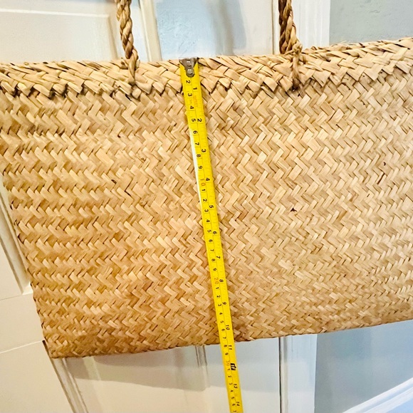 Woven Straw Satchel Handbag - Picture 3 of 5